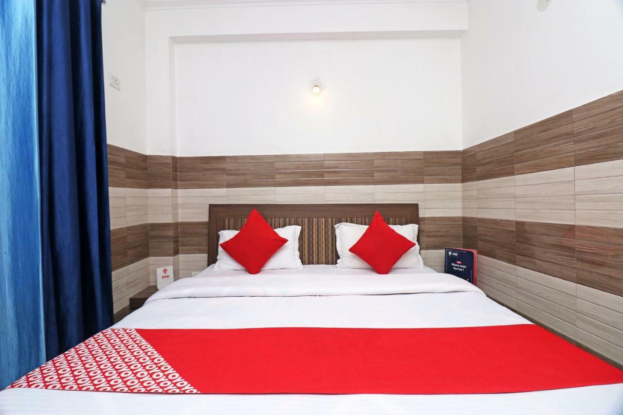 โอโย 18916 ศยม เรซิเดนซี Hotel คาตรา ภายนอก รูปภาพ